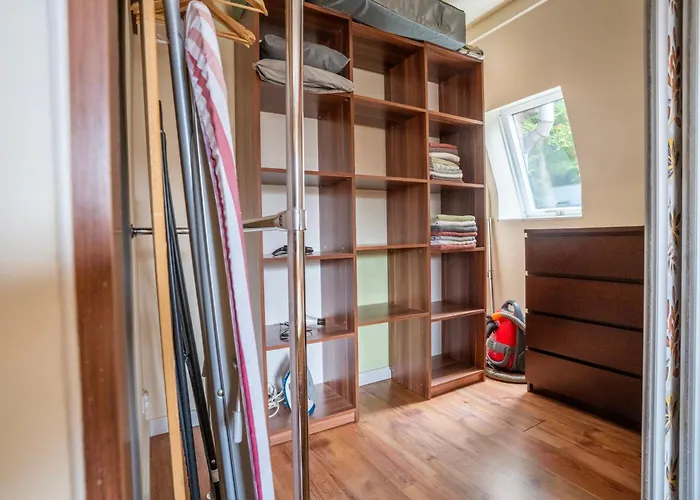 W Parku Przy Teatrze Szczawno-Zdroj