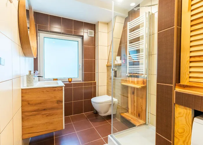 W Parku Przy Teatrze *