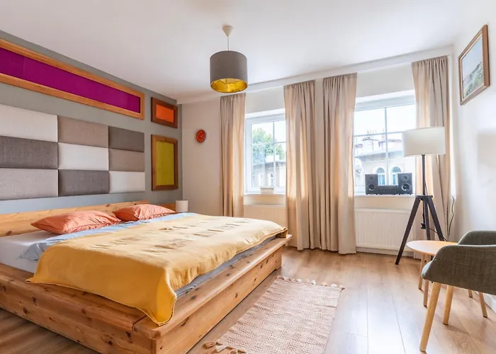 W Parku Przy Teatrze Apartmán *